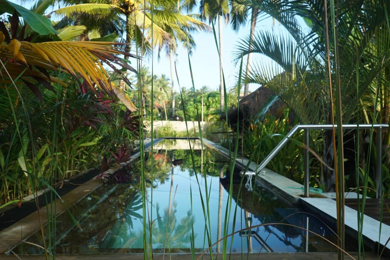 Red Coconut Villa Bentota Buitenkant foto
